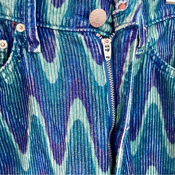 URBAN OUTFITTERS BDG HIGH & WIDE CORDUROY PANTS - BLUE MULTI WAVY LINE size 27 - Picture 8 of 12